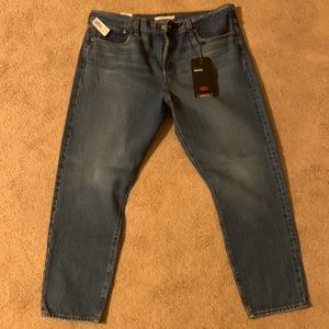 NWT Levi’s Premium Wedgie Jeans Sz 34